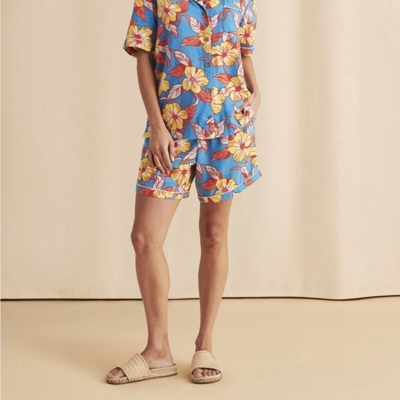 Faherty LA Floral Blue Short eclectic grandpa - Picture 2 of 10